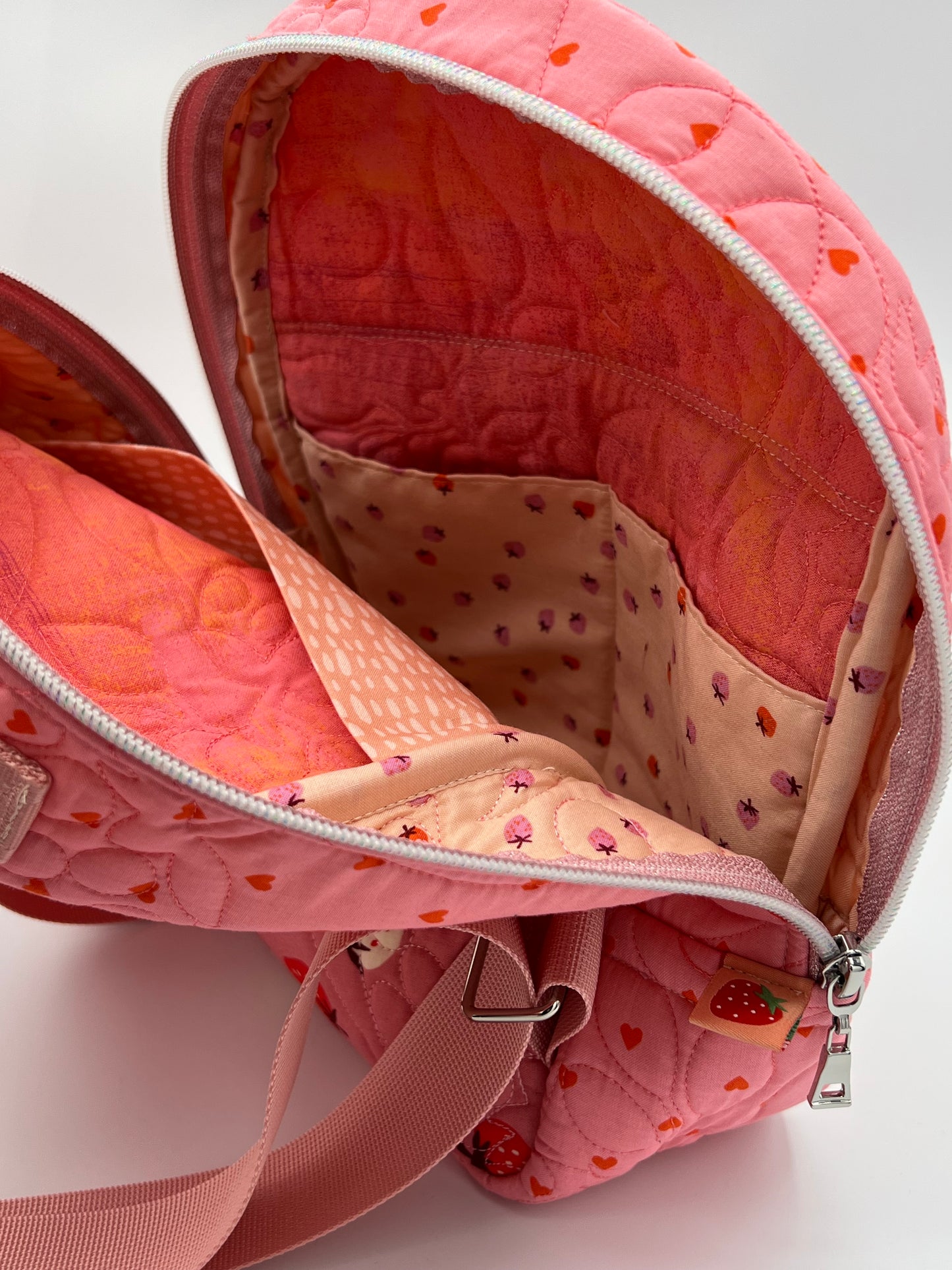 Small Backpack Strawberry