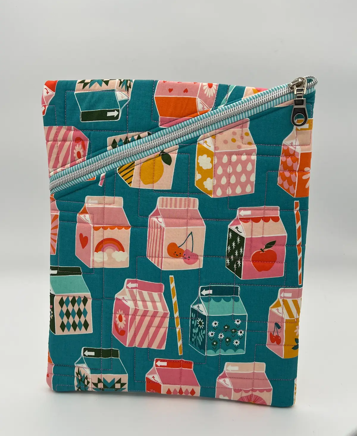 Quilted Sleeve Milk Cartons Teal 11½" H x 9" W