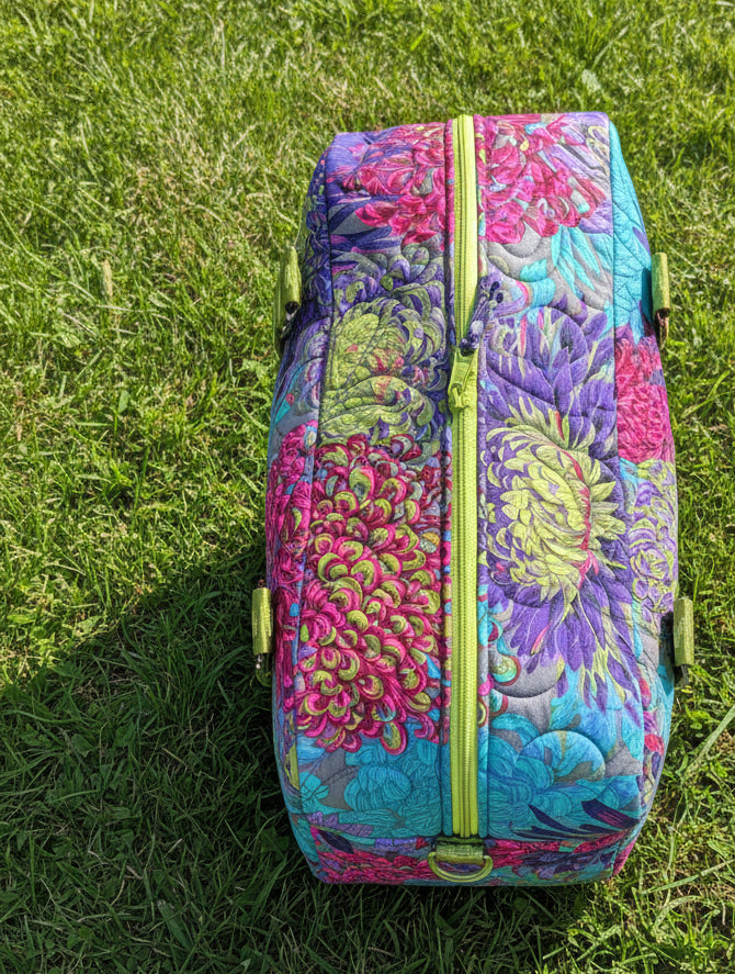 Quilted Weekend Travel Bag Kiwi
