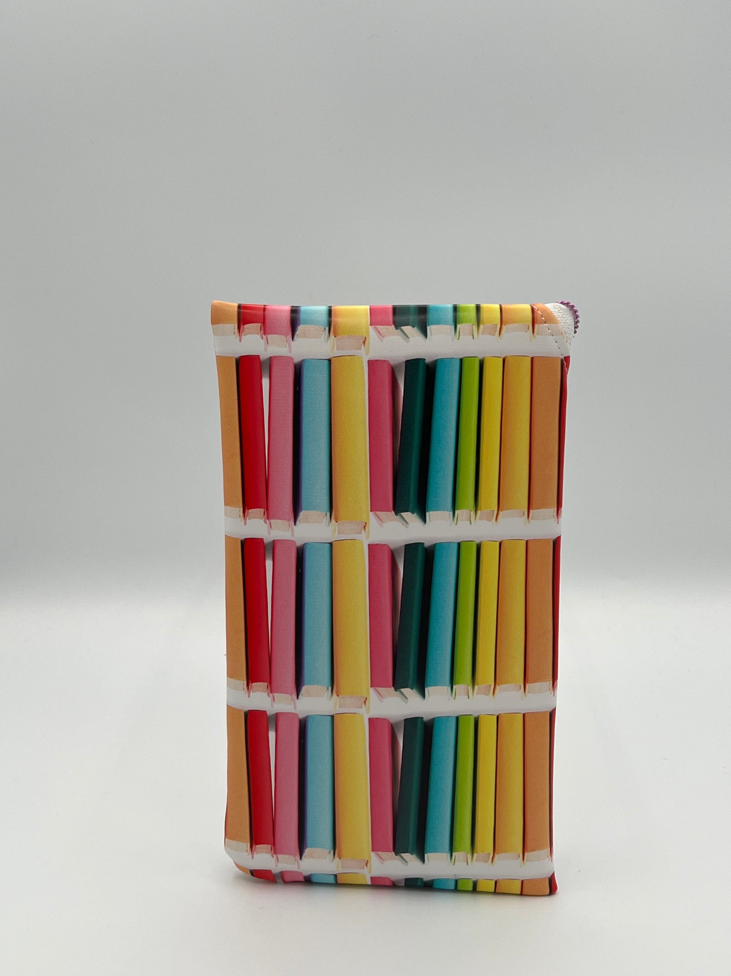 Diagonal Zip Pouch Books Medium