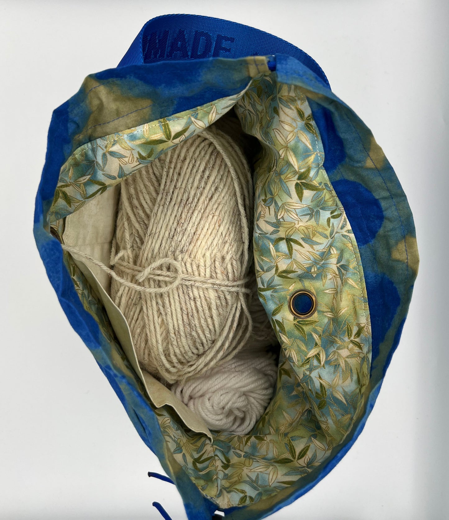 Versatile Large Drawstring Project Bag for Effortless Creativity On-the-Go