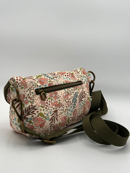 Floral Fold Over Crossbody — Compact, Organized, Travel‑Ready