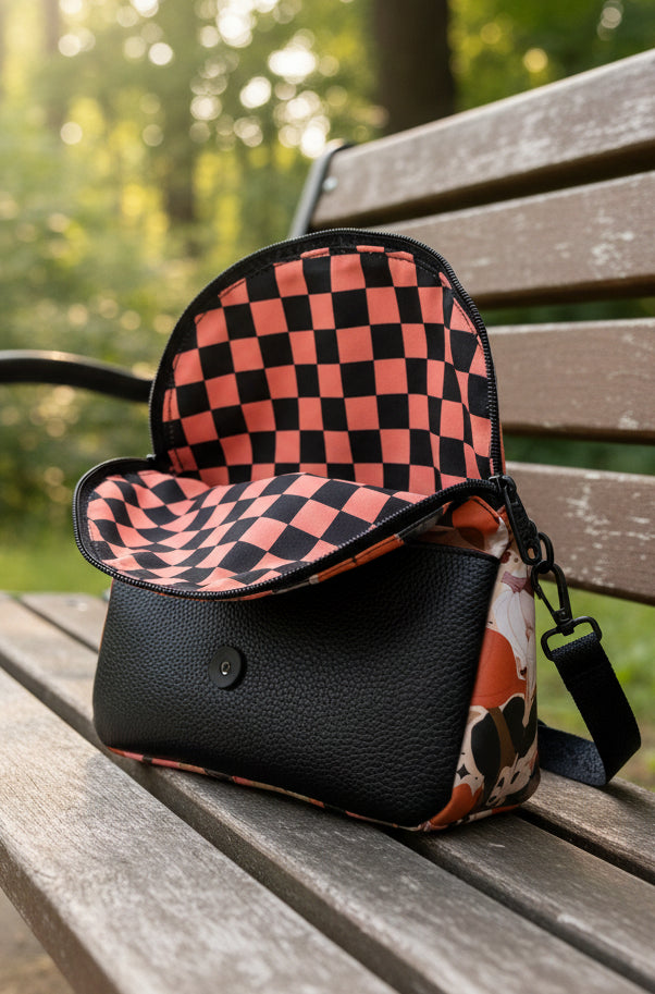 Autumn Pumpkin Crossbody — Festive, Compact, and Perfect for Fall