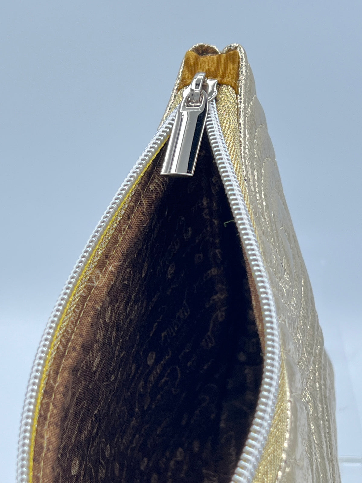 Zipper Case Quilted Gold Medium