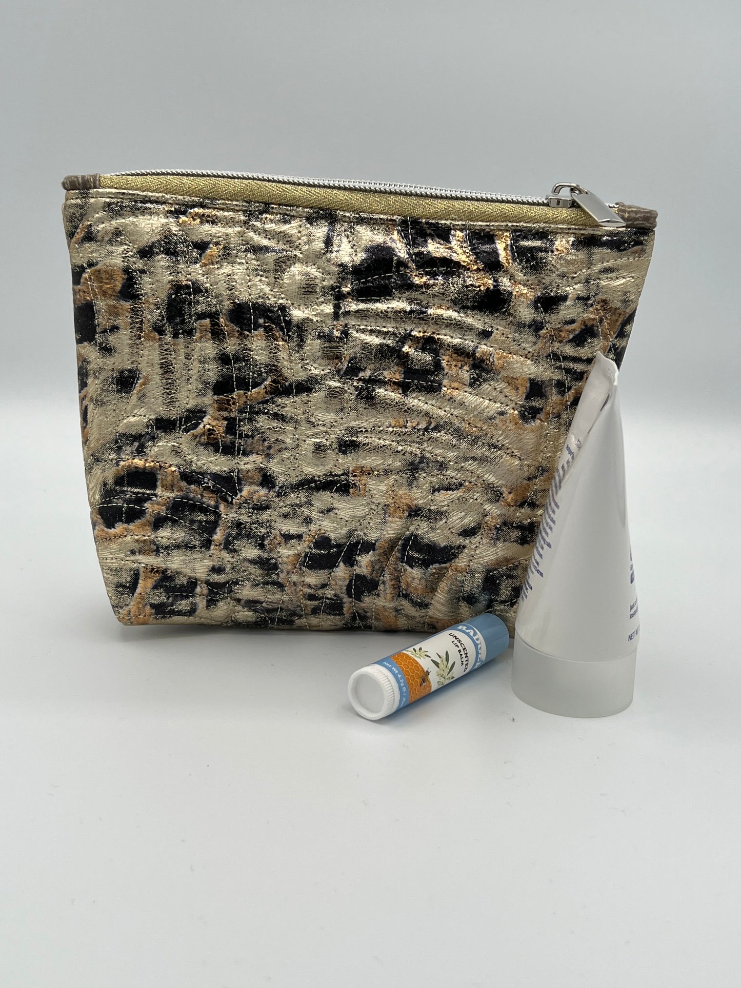 Zipper Case Quilted Leopard Medium #2