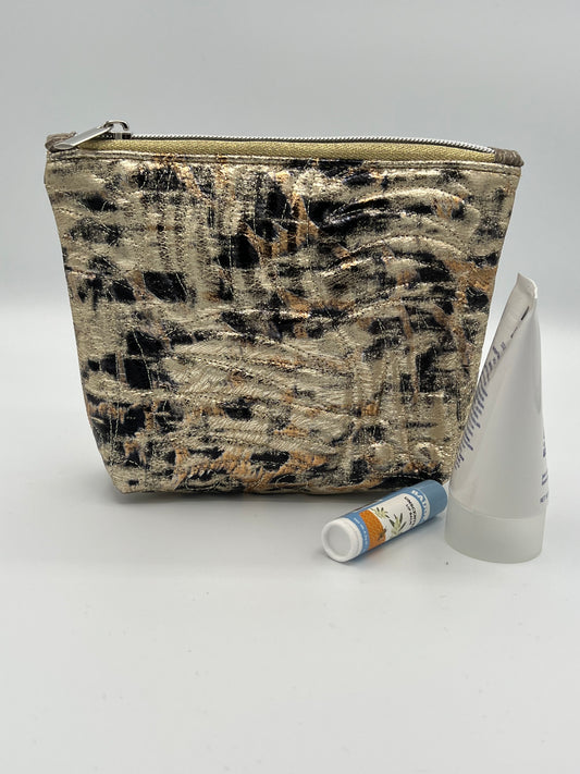 Zipper Case Quilted Leopard Medium #2