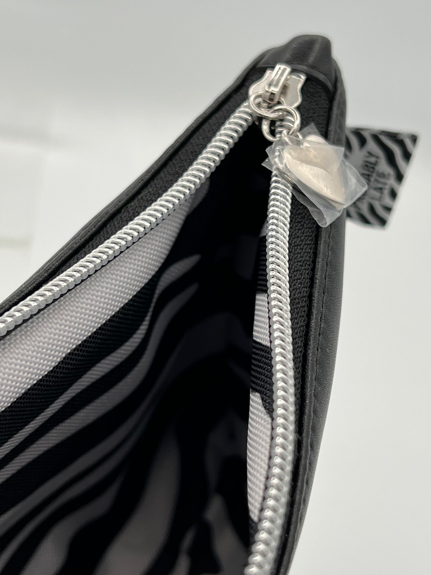 Zipper Case Hearts